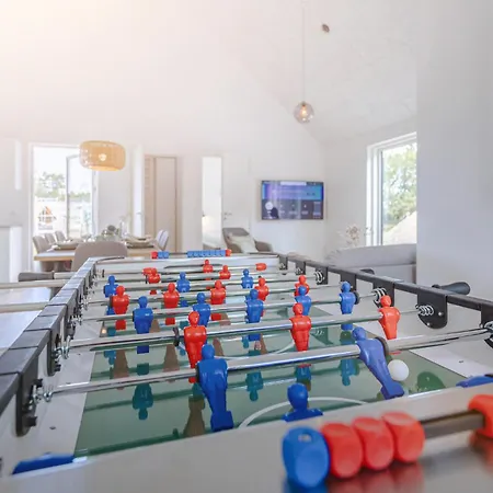 4 Bedroom Beautiful In Romo